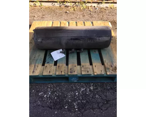 PETERBILT 387 Air Tank