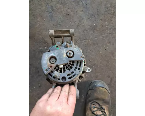 PETERBILT 387 Alternator