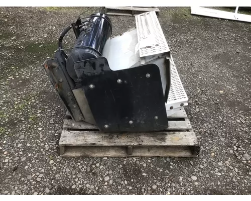 PETERBILT 387 BATTERY BOX