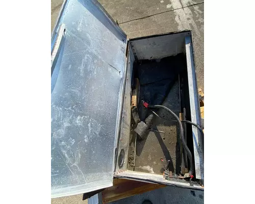 PETERBILT 387 Battery Box