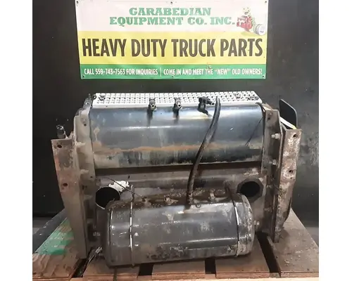 PETERBILT 387 Battery Boxes