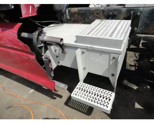 PETERBILT 387 Battery Tray