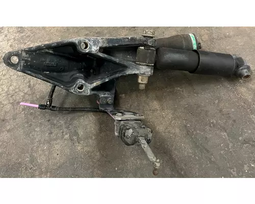 PETERBILT 387 Brackets, Misc.