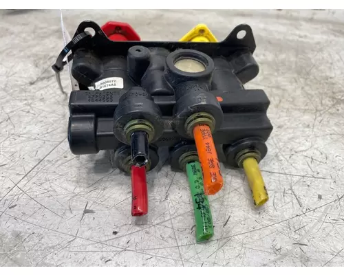 PETERBILT 387 Brake Proportioning Valve