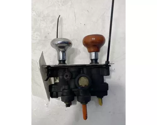 PETERBILT 387 Brake Proportioning Valve
