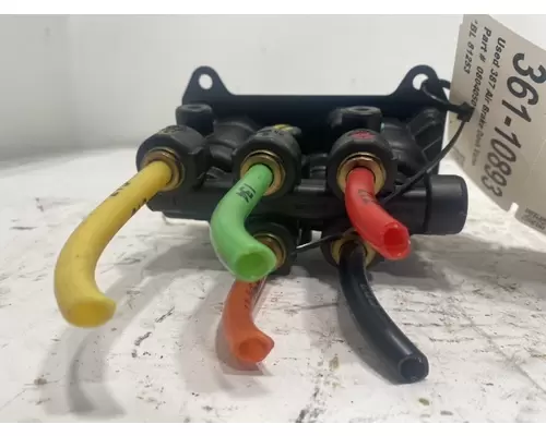 PETERBILT 387 Brake Proportioning Valve