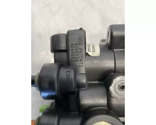 PETERBILT 387 Brake Proportioning Valve
