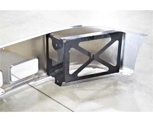 PETERBILT 387 Bumper Assembly, Front