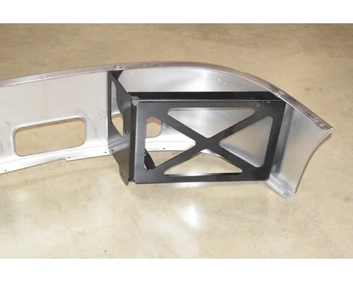 PETERBILT 387 Bumper Assembly, Front