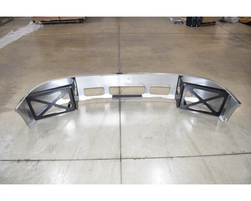 PETERBILT 387 Bumper Assembly, Front