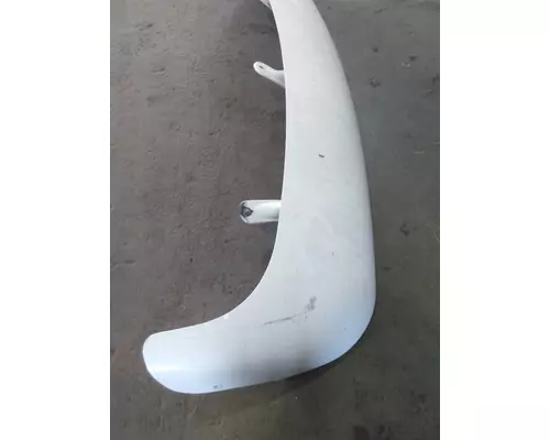 PETERBILT 387 CAB CLIP