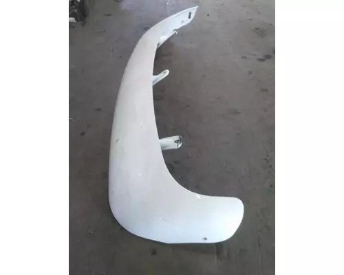 PETERBILT 387 CAB CLIP