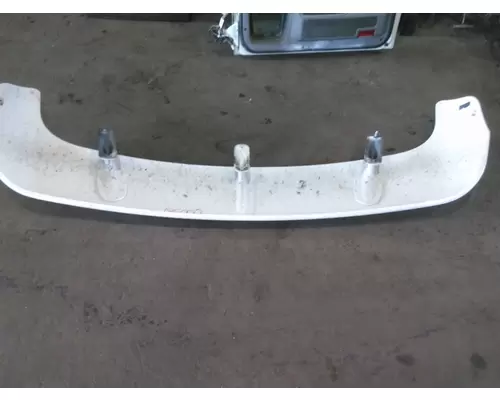 PETERBILT 387 CAB CLIP