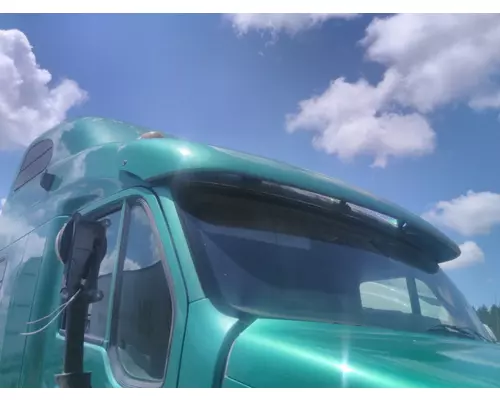 PETERBILT 387 CAB CLIP