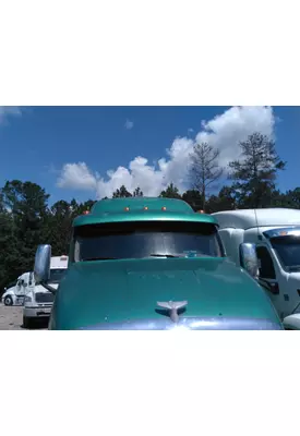 PETERBILT 387 CAB CLIP