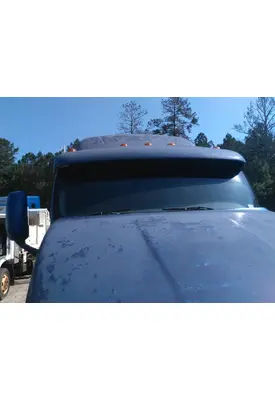 PETERBILT 387 CAB CLIP