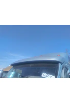 PETERBILT 387 CAB CLIP