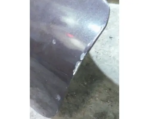 PETERBILT 387 CAB CLIP