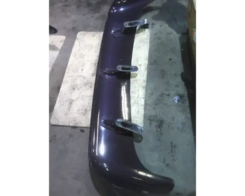 PETERBILT 387 CAB CLIP