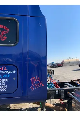 PETERBILT 387 CAB EXTENDER