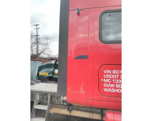 PETERBILT 387 CAB EXTENSION