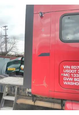 PETERBILT 387 CAB EXTENSION