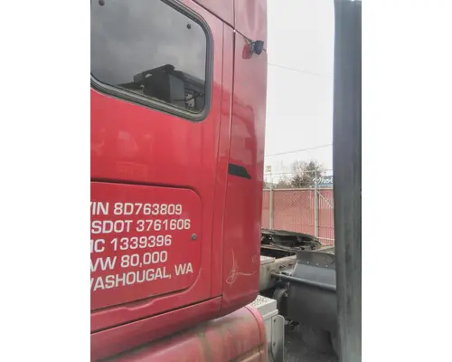 PETERBILT 387 CAB EXTENSION