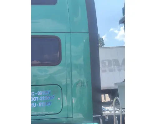 PETERBILT 387 CAB EXTENSION