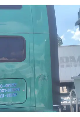 PETERBILT 387 CAB EXTENSION