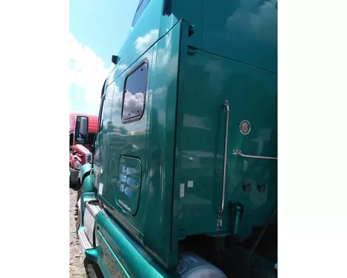 PETERBILT 387 CAB EXTENSION