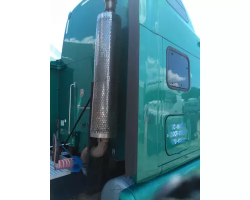 PETERBILT 387 CAB EXTENSION