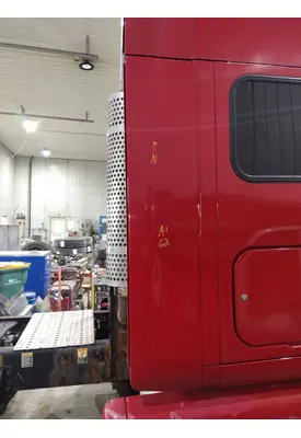 PETERBILT 387 CAB EXTENSION