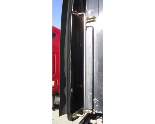 PETERBILT 387 CAB EXTENSION