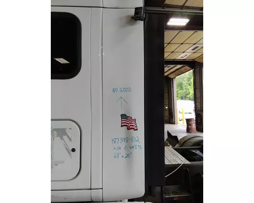 PETERBILT 387 CAB EXTENSION