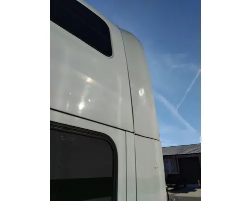 PETERBILT 387 CAB EXTENSION