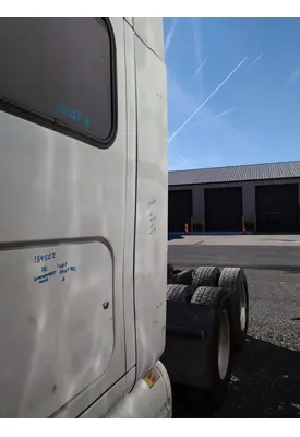 PETERBILT 387 CAB EXTENSION