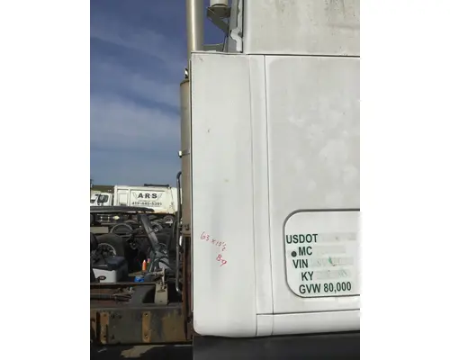 PETERBILT 387 CAB EXTENSION