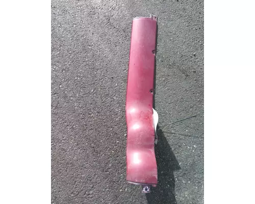 PETERBILT 387 CAB SKIRT FILLER PANEL