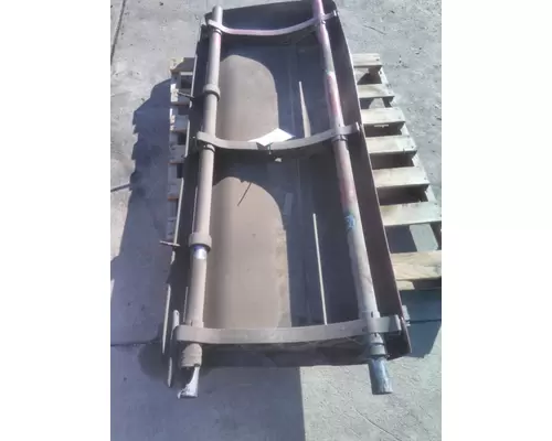 PETERBILT 387 CAB SKIRTSIDE FAIRING