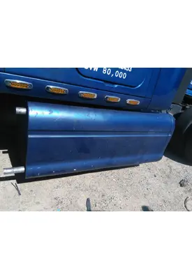 PETERBILT 387 CAB SKIRT/SIDE FAIRING
