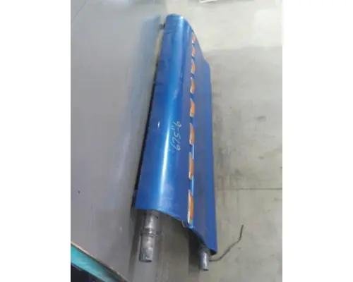 PETERBILT 387 CAB SKIRTSIDE FAIRING