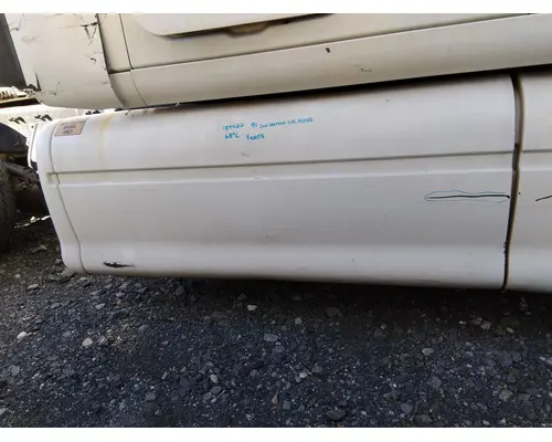 PETERBILT 387 CAB SKIRTSIDE FAIRING