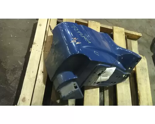 PETERBILT 387 CAB SKIRTSIDE FAIRING