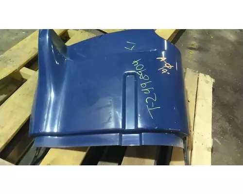 PETERBILT 387 CAB SKIRTSIDE FAIRING