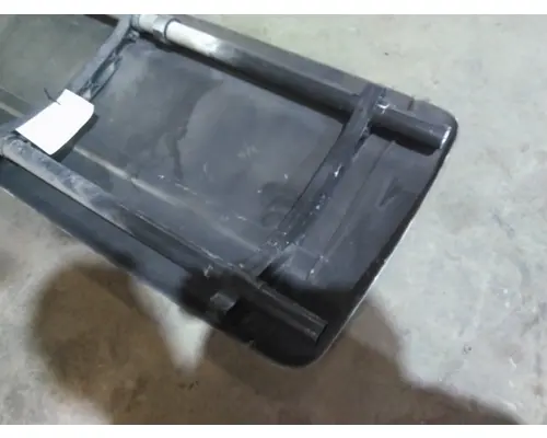 PETERBILT 387 CAB SKIRTSIDE FAIRING