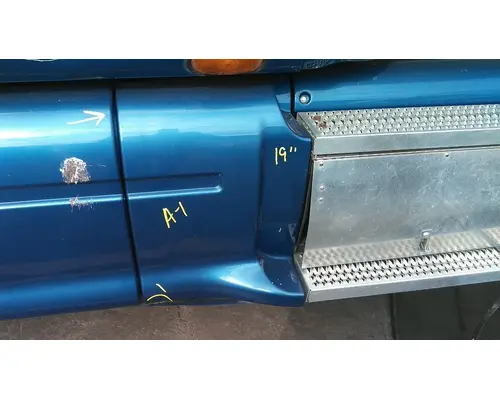 PETERBILT 387 CAB SKIRTSIDE FAIRING