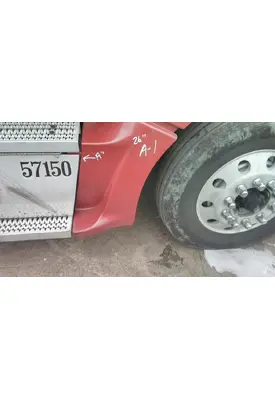 PETERBILT 387 CAB SKIRT/SIDE FAIRING