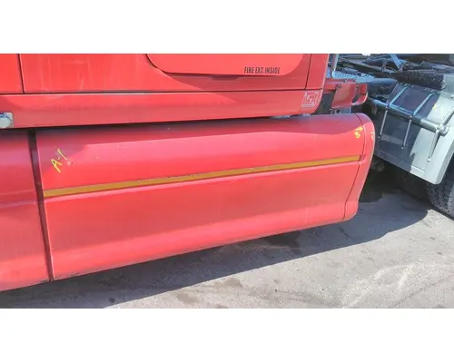 PETERBILT 387 CAB SKIRTSIDE FAIRING