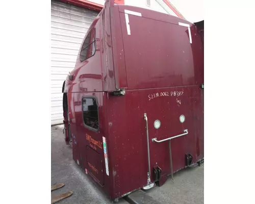 PETERBILT 387 CAB