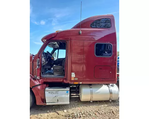 PETERBILT 387 CAB